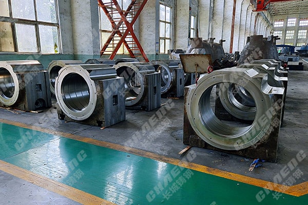 鑄鋼件加工廠是怎樣確保大型鑄鋼件質量的？